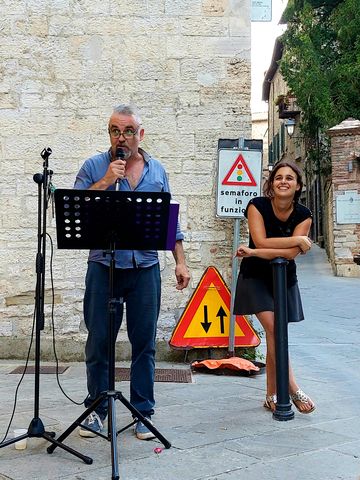 Matteo Boetti e Anthea Marozzi performing